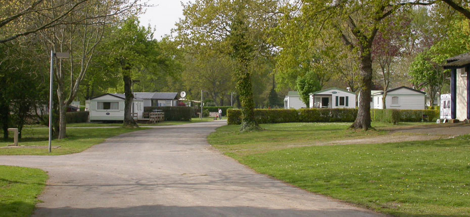 CAMPING DU LAC Camping 35 Lac